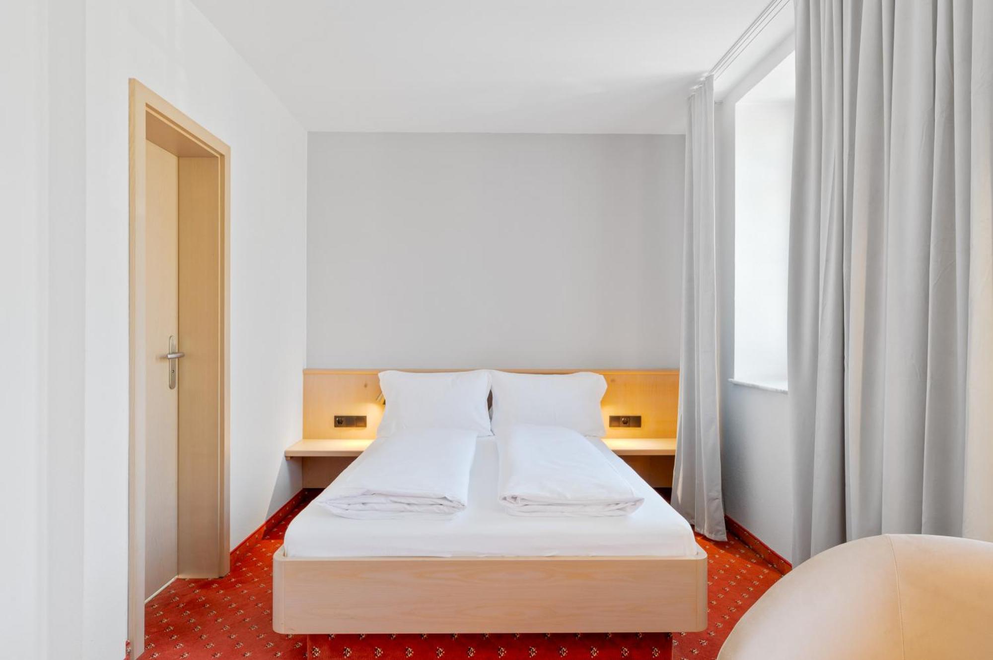 Steiners Hotel Airport-Messe Στουτγκάρδη Εξωτερικό φωτογραφία