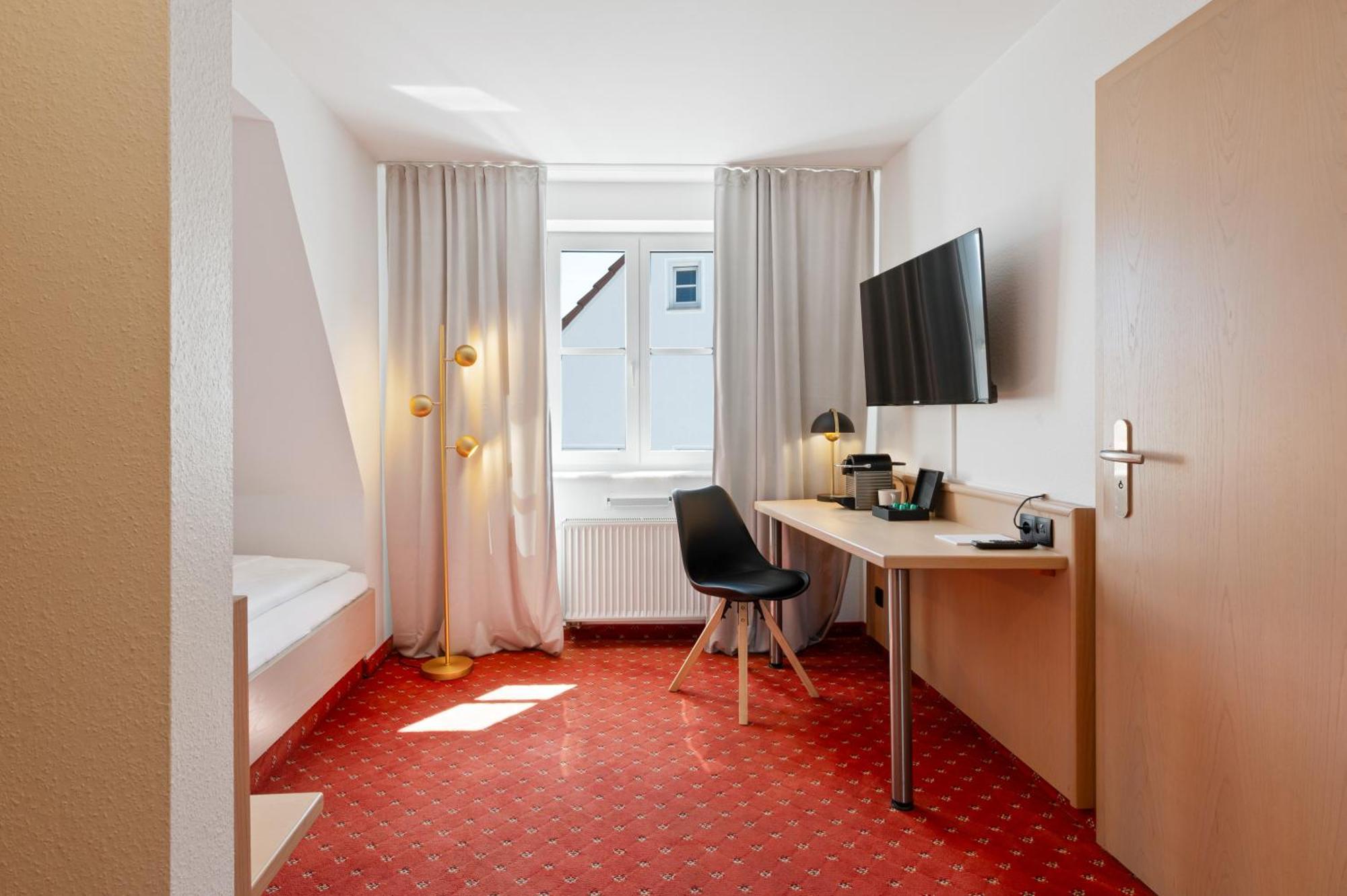 Steiners Hotel Airport-Messe Στουτγκάρδη Εξωτερικό φωτογραφία